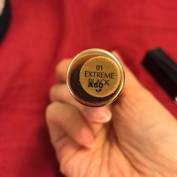 NWT Estée Lauder volume mascara and lipgloss set - Picture 4 of 6